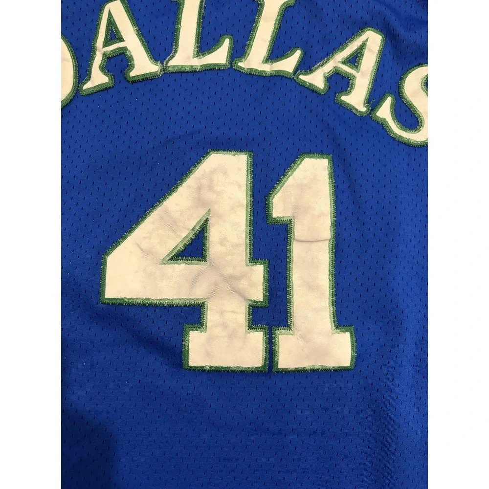 Adidas Dallas Mavericks Dirk Nowitzki Hardwood‎ Classics Jersey 2000-2001 Size S